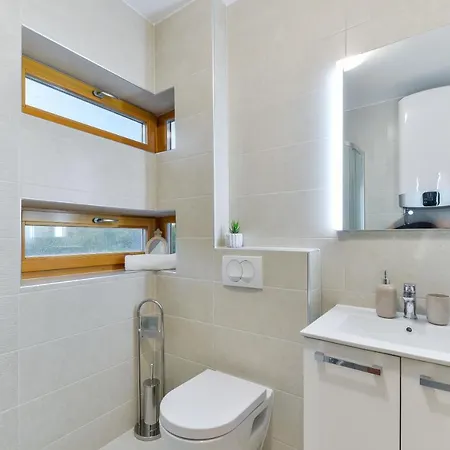 Villa With Swimming Pool, Roof Terrace, 50 Meters From The